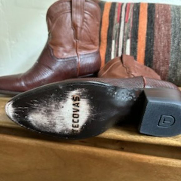 Tecovas " The Casey" Bourbon Lizard Ankle Boots- Womens size 8 *Limited Edition* - Picture 8 of 8